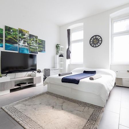 Modern City Apartment In Viena Exterior foto